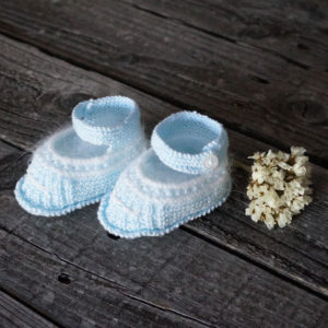 Hand knitted booties baby blue