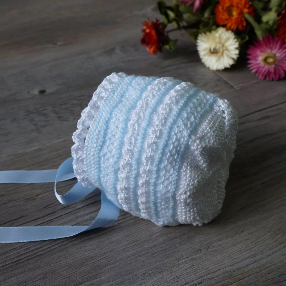 Heirloom hand knitted baby sweater set - Image 5