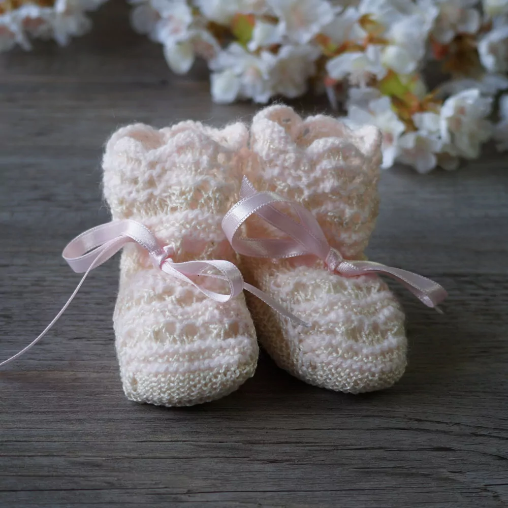 Heirloom hand knitted baby sweater set - Image 5