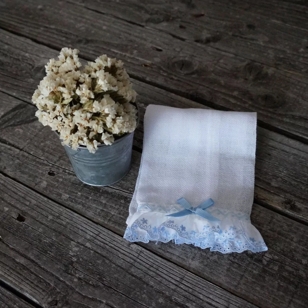 Babita blanco y celeste