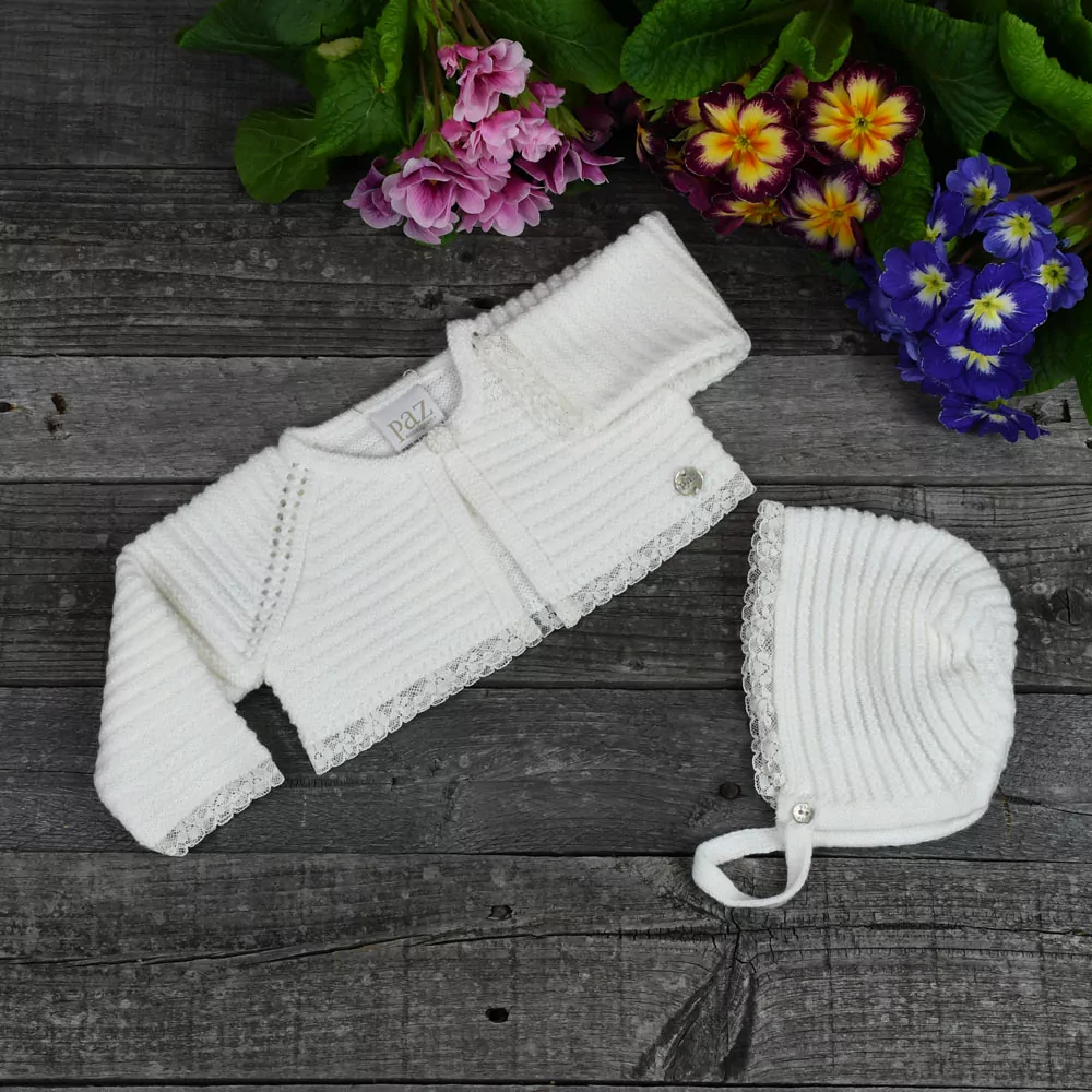 Conjunto de chaqueta y capota de punto