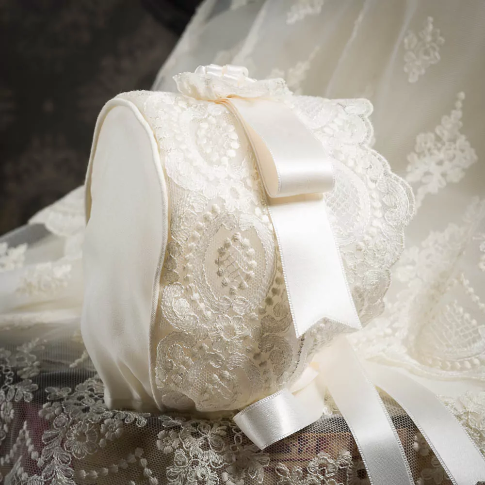 Capota estilo vintage color marfil