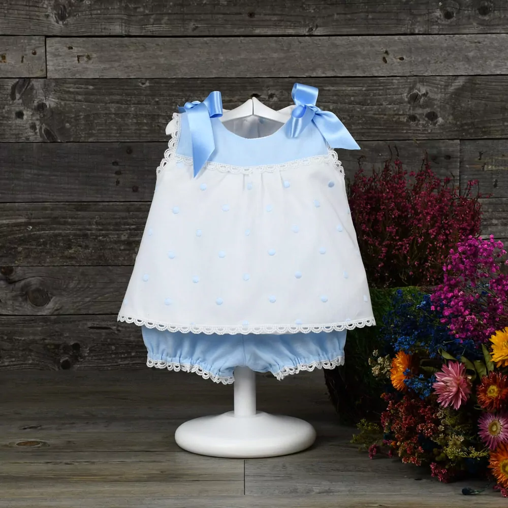 Vestido corto en muselina de topos