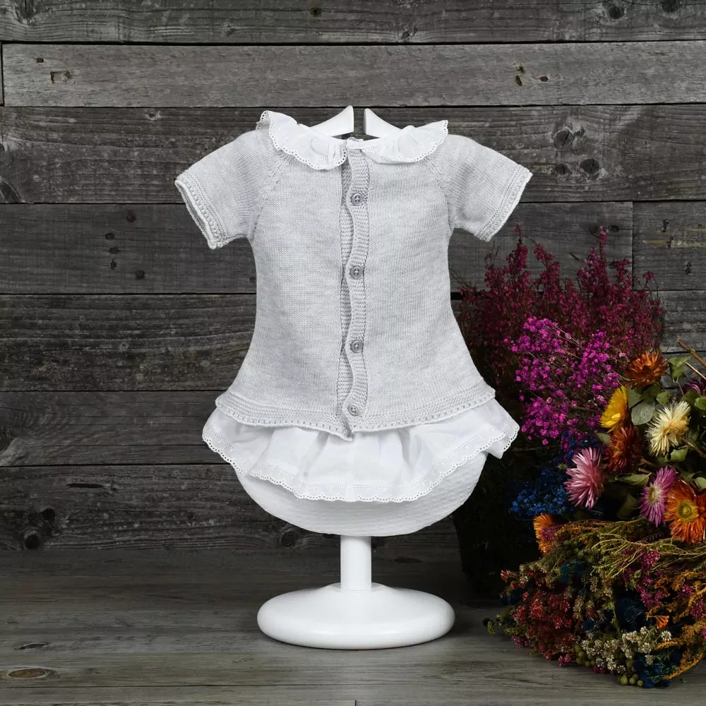 Baby sweater and bloomers set - Image 3