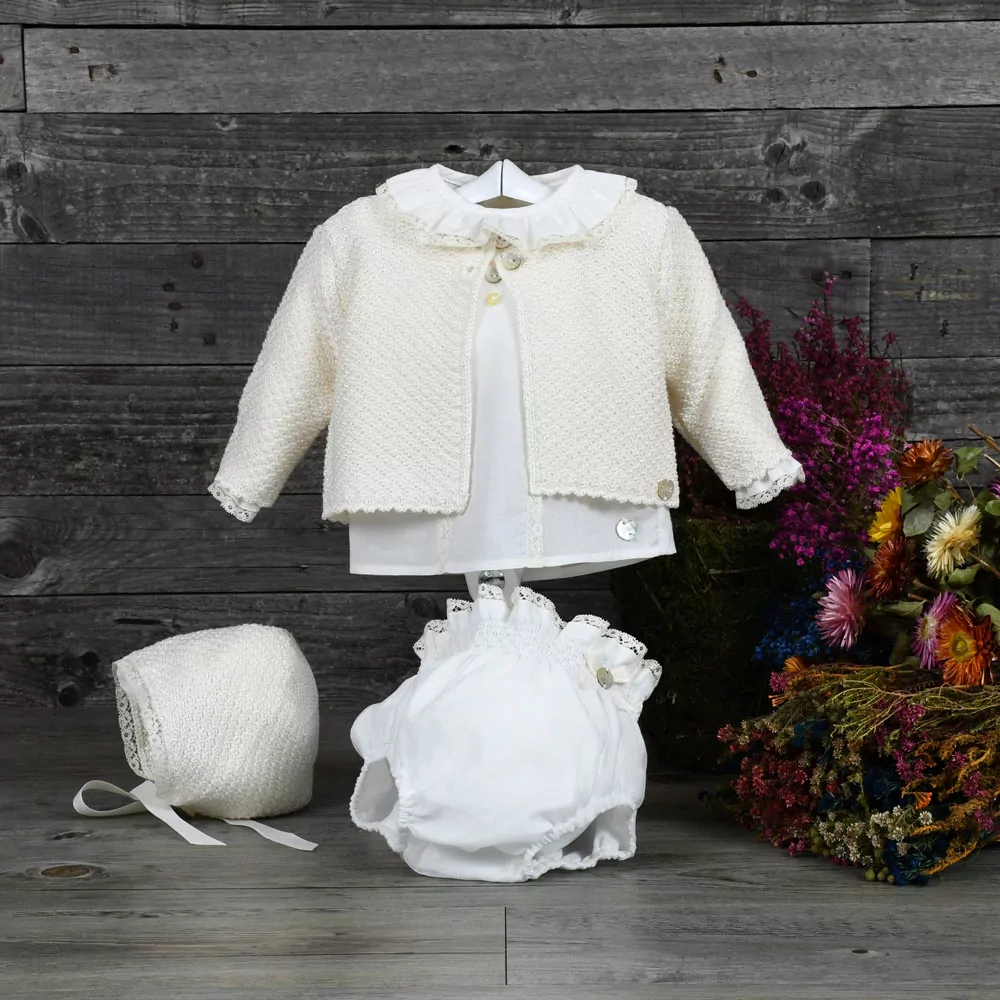 Conjunto unisex marfil