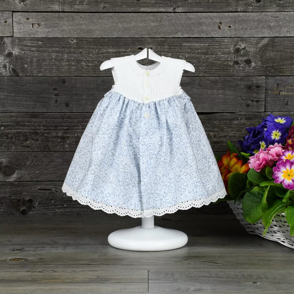 Vestido tipo jesusito con canesú de punto - Imagen 3