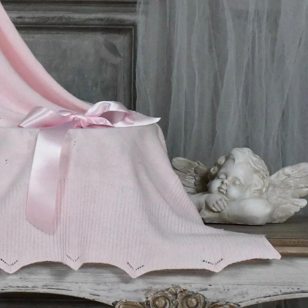 Manta bebe rosa en perlé - Imagen 2