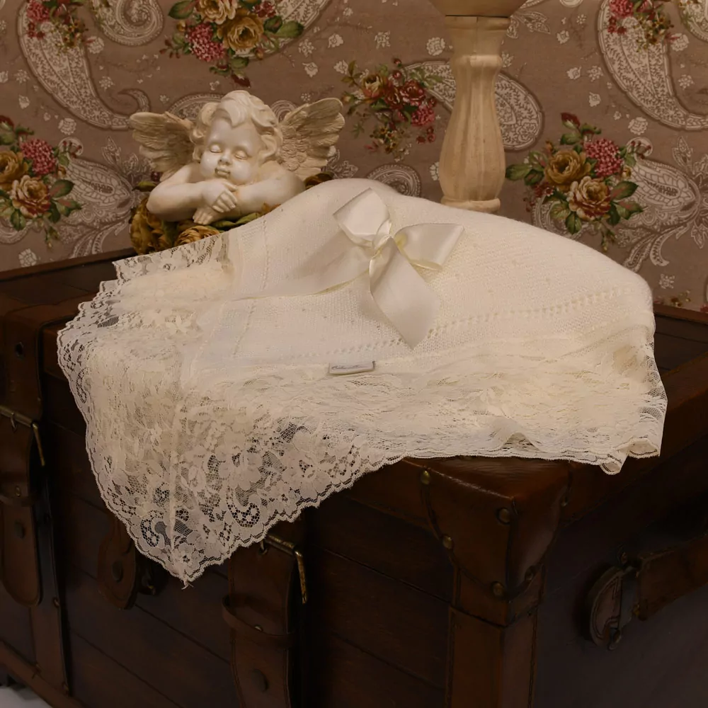 Christening fine knit shawl - Image 4