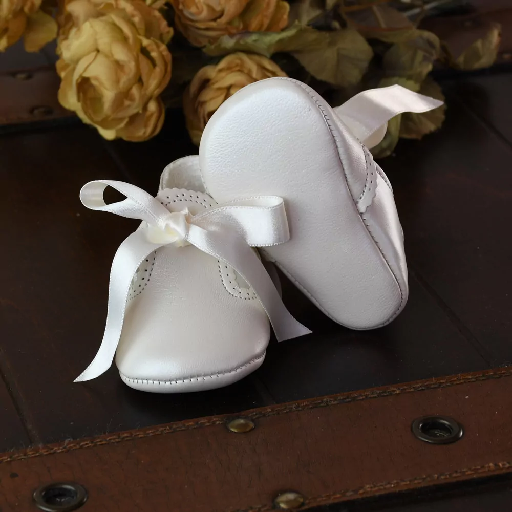 Sandalia bautizo - Imagen 2