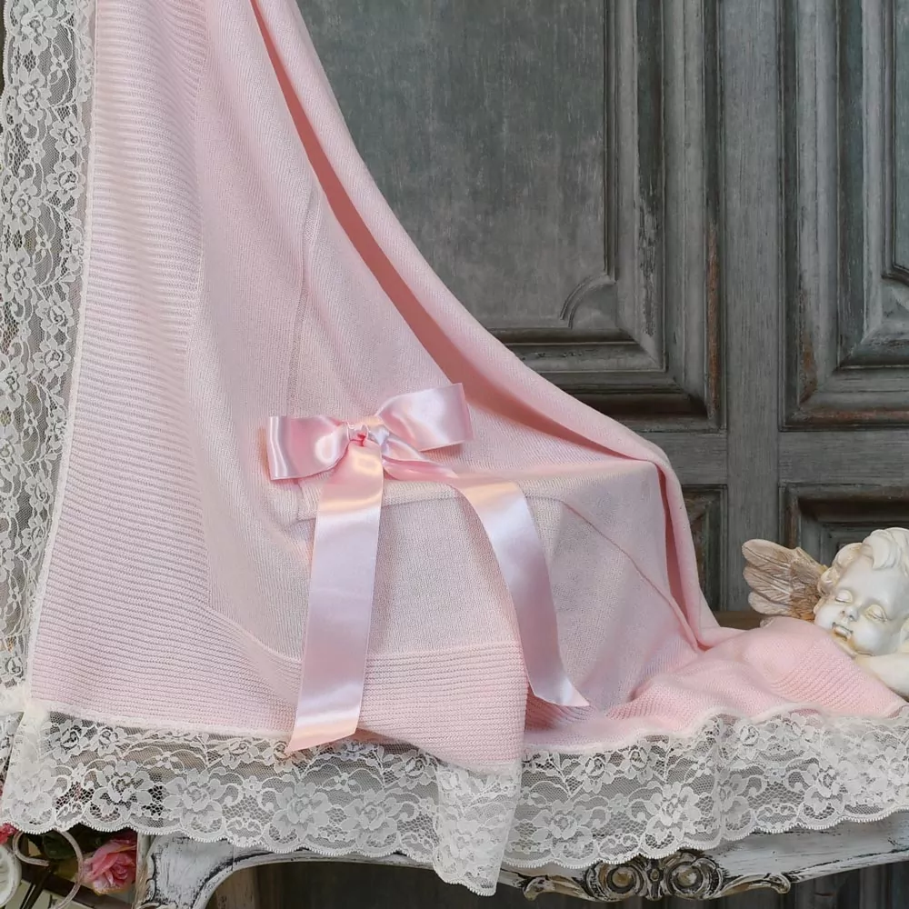 Toquilla bebe con encaje - Imagen 2