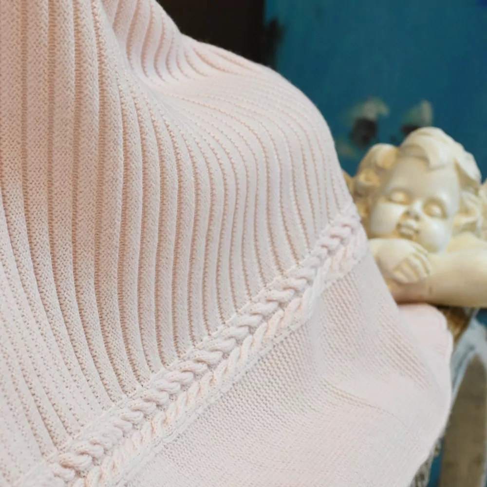 Manta bebé, toquilla de lana fina en punto de canalé - Imagen 2