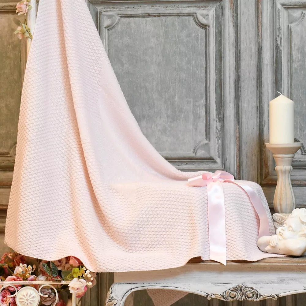 Baby blanket, in a pink cotton mix knit